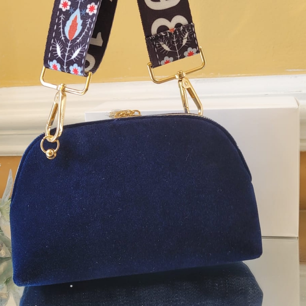 Dior pouch - Picture 8 of 14